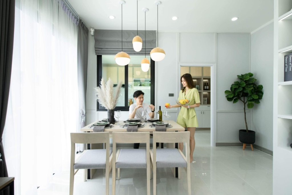| akra land and house