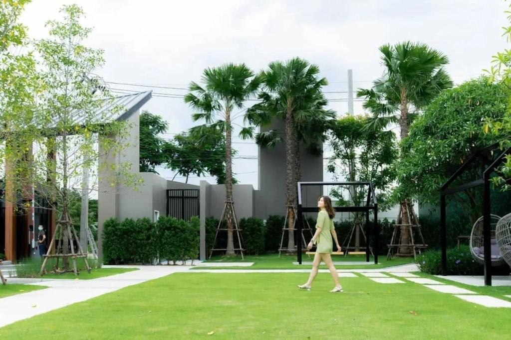4 scaled อัคร บ้านและที่ดิน เดอะ เมิร์ธ ไลท์ the mirth lite พรีเมียมทาวน์โฮม 3 ชั้น เลือกทำเลไหนดีนะ อัคร บ้านและที่ดิน
