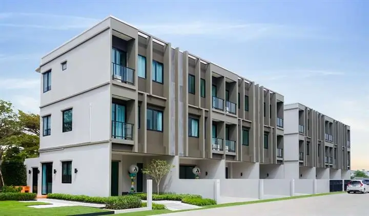 9 อัคร บ้านและที่ดิน เดอะ เมิร์ธ ไลท์ the mirth lite พรีเมียมทาวน์โฮม 3 ชั้น เลือกทำเลไหนดีนะ อัคร บ้านและที่ดิน